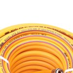 شلنگ سمپاش به رنگ زرد با پس زمینه سفید