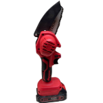 اره زنجیری شارژی WOZEL با طول برش ۱۰ سانتی‌متر به رنگ مشکی قرمز با پشت زمینه سفید